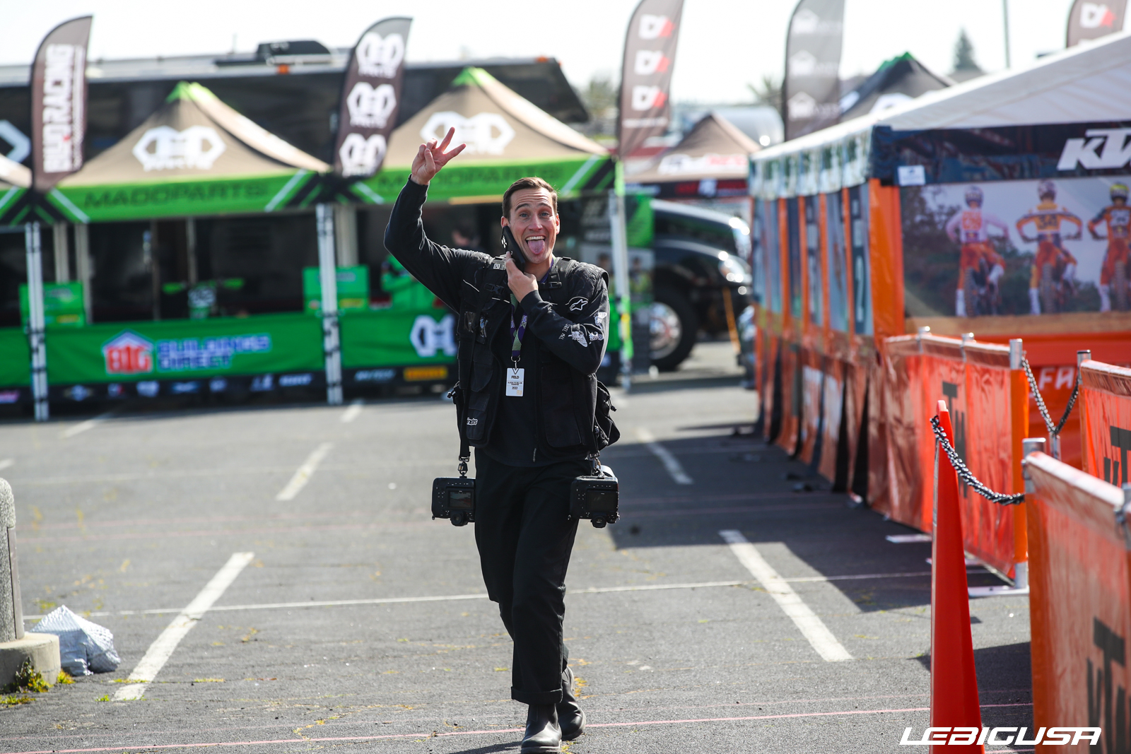 SX Oakland : « sans paroles »