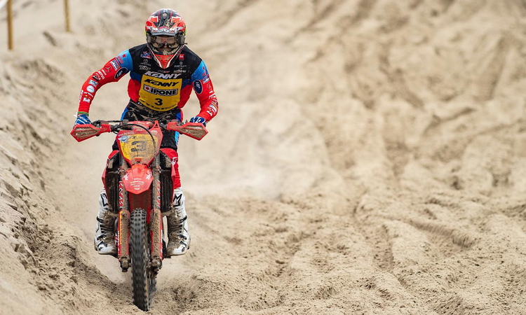 5ème podium pour Honda Motoblouz SR