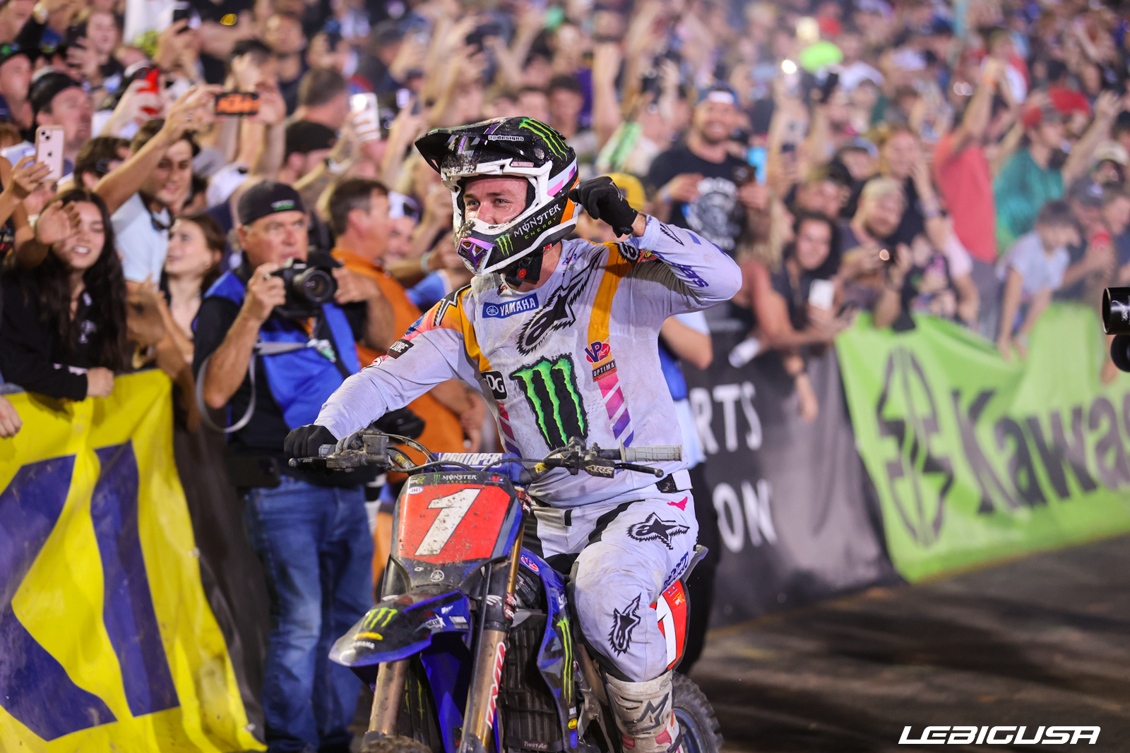 Eli Tomac poursuit sa série de records