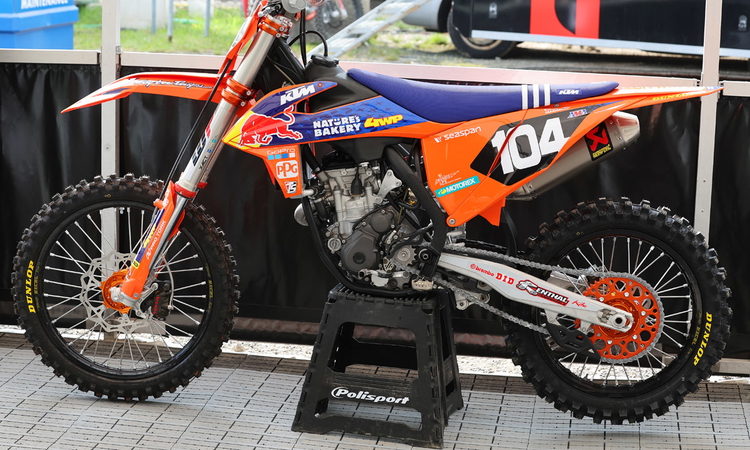 Aidez Brian Moreau et gagnez une 250 KTM
