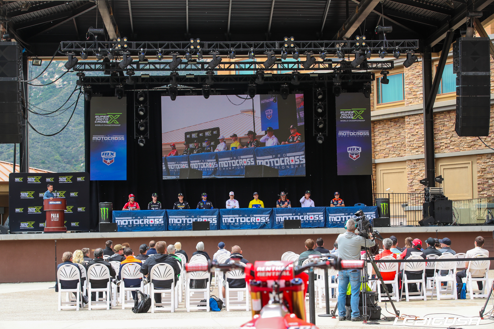 La conférence de presse de Fox Raceway (Pala)