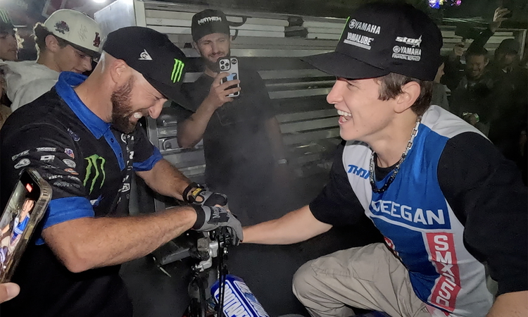 La vidéo qui fait grincer des dents (Deegan)