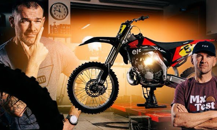 Honda 250 CR Elf et les protos d'usine