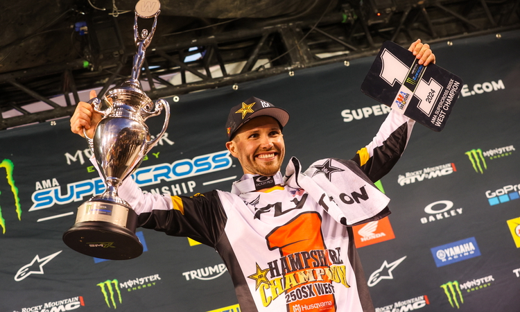 RJ Hampshire est Champion SX US 250 (Ouest)