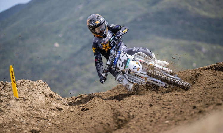 RJ Hampshire blessé au « Press Day »
