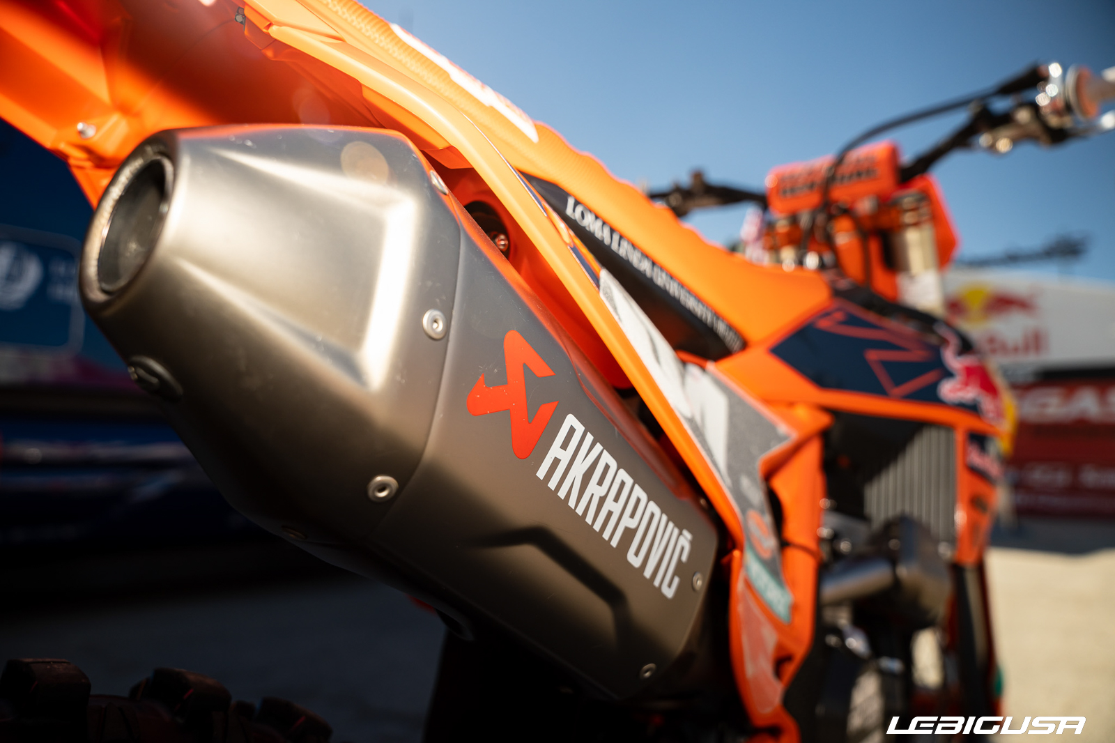 109 dB : nouveau défi pour le motocross