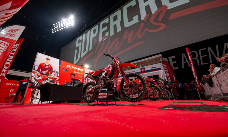 SX de Paris : « sans paroles »