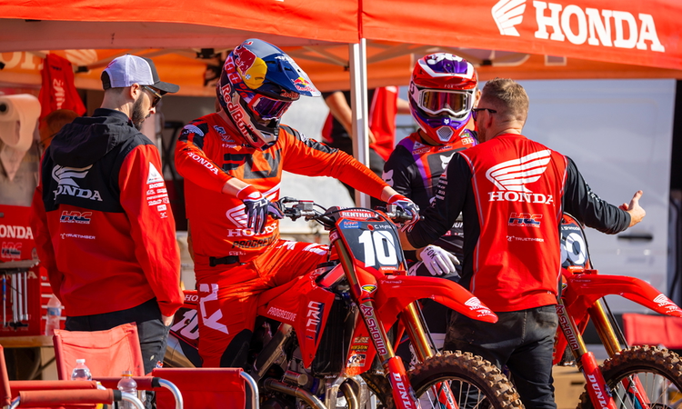 L'équipe Honda HRC US en vidéo