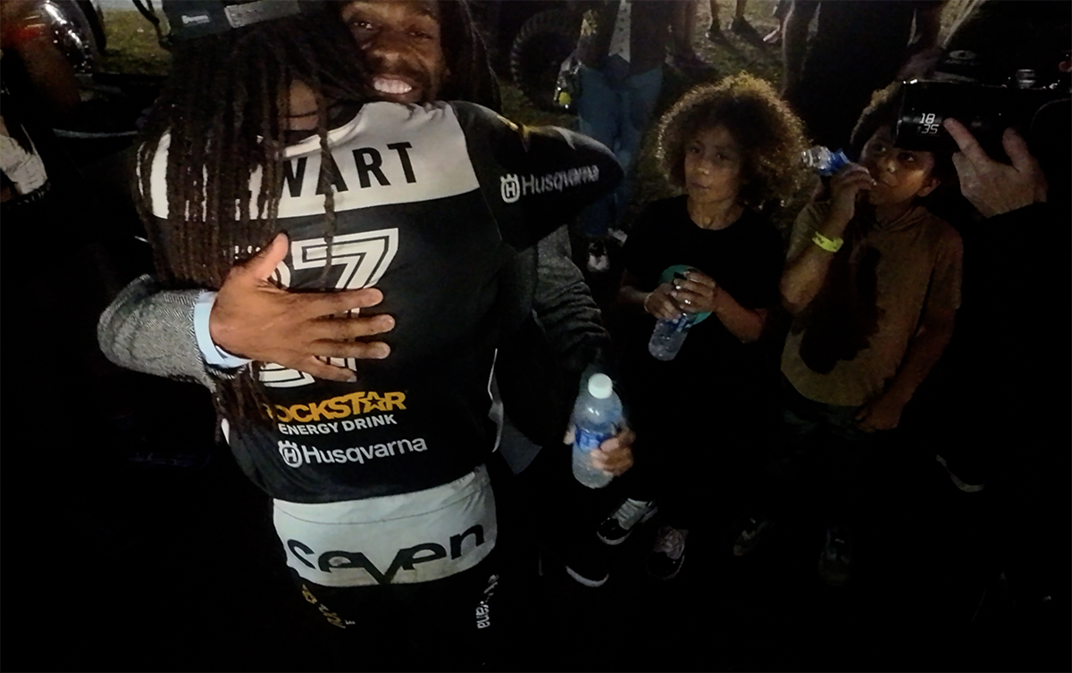 Malcolm Stewart : la victoire en famille