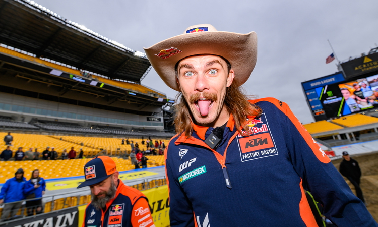 1 an de plus pour Aaron Plessinger chez KTM