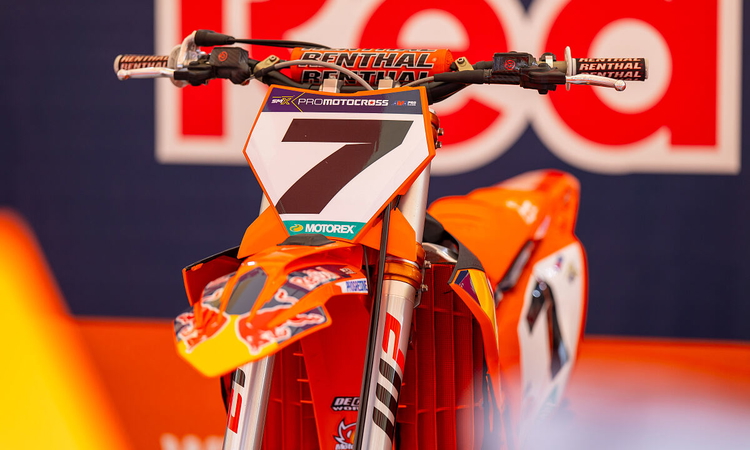 Aaron Plessinger se repose avant la pause...