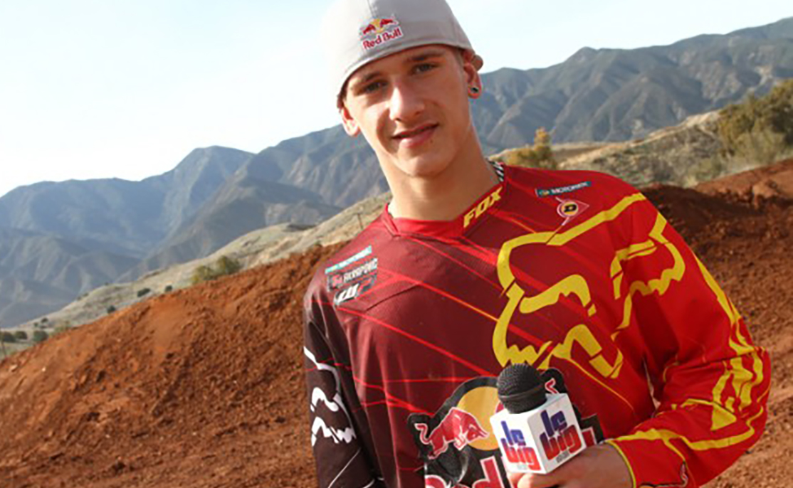 Sur le terrain KTM avec Ken...