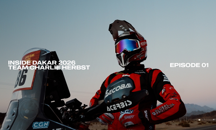 La nouvelle équipe arrive au Dakar (ep 01)