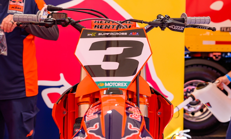 Les motos KTM officielles