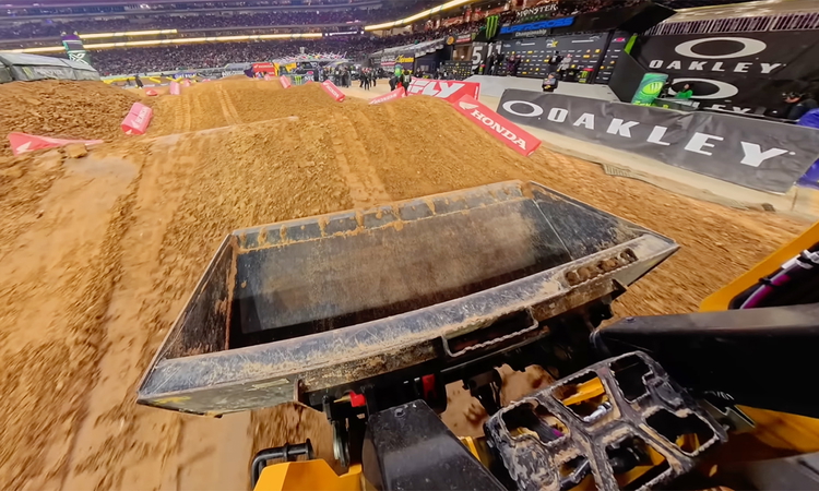 Dans un Bobcat du SX de Houston