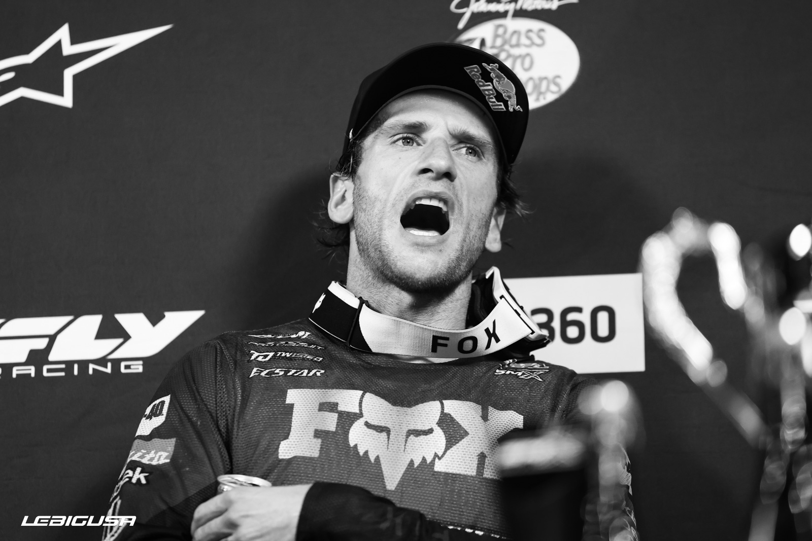 Les visages du SX US 2026 (noir et blanc)