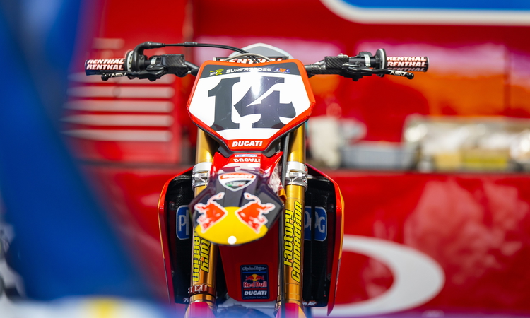 Pouce à Birmingham pour Dylan Ferrandis