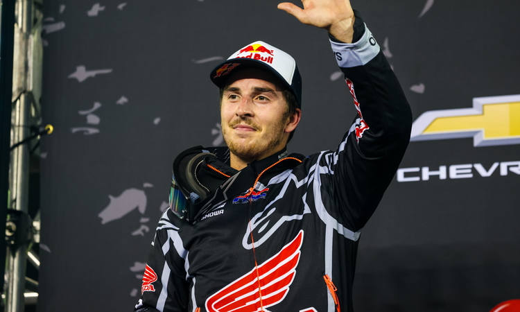 Hunter Lawrence : « J’ai passé mon temps à m’adapter »