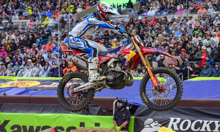 Dylan Ferrandis résiste aux conditions changeantes