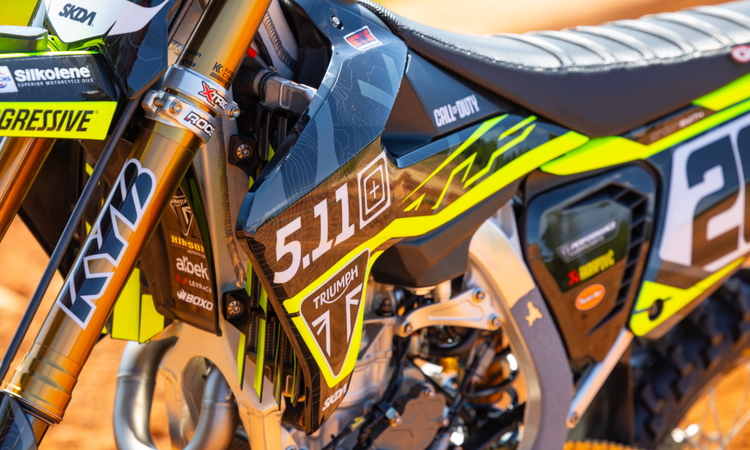 Triumph et 5.11 renforcent leur partenariat