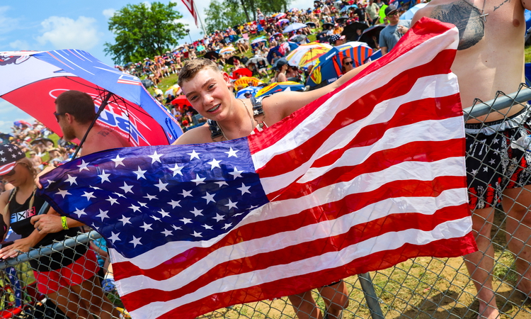 MX de RedBud : "sans paroles"