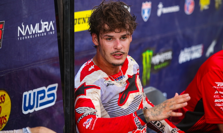 Jett Lawrence : "Je me raidis parfois sur la moto"