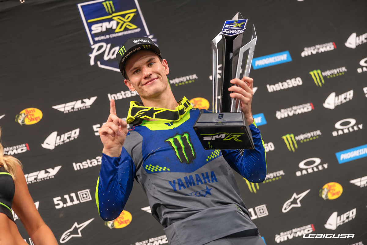 La finale SMX pour Davies, le titre pour Kitchen