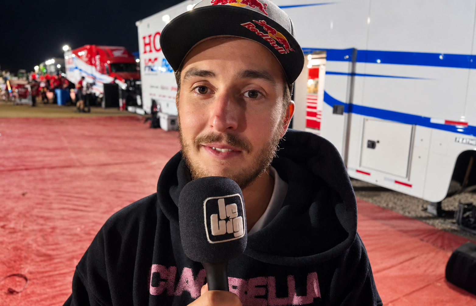 Hunter Lawrence : "La saison est trop longue"